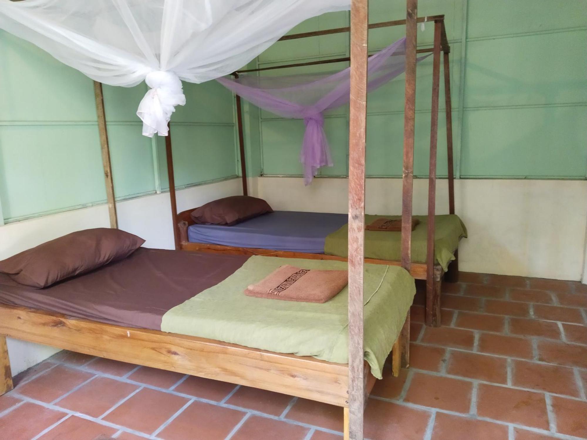 Green Blue Beach Hostel Koh Rong Samlon Eksteriør billede