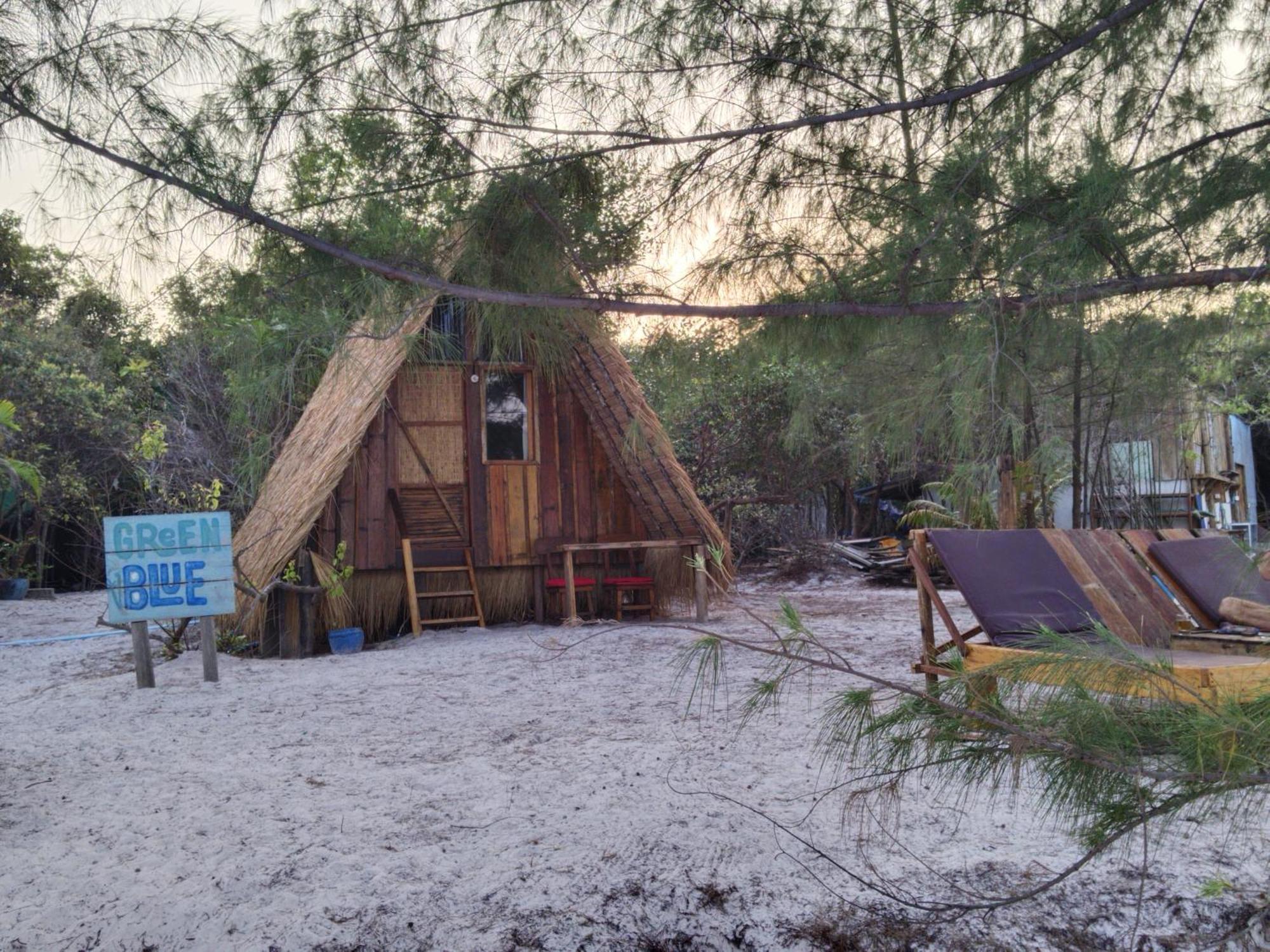 Green Blue Beach Hostel Koh Rong Samlon Eksteriør billede