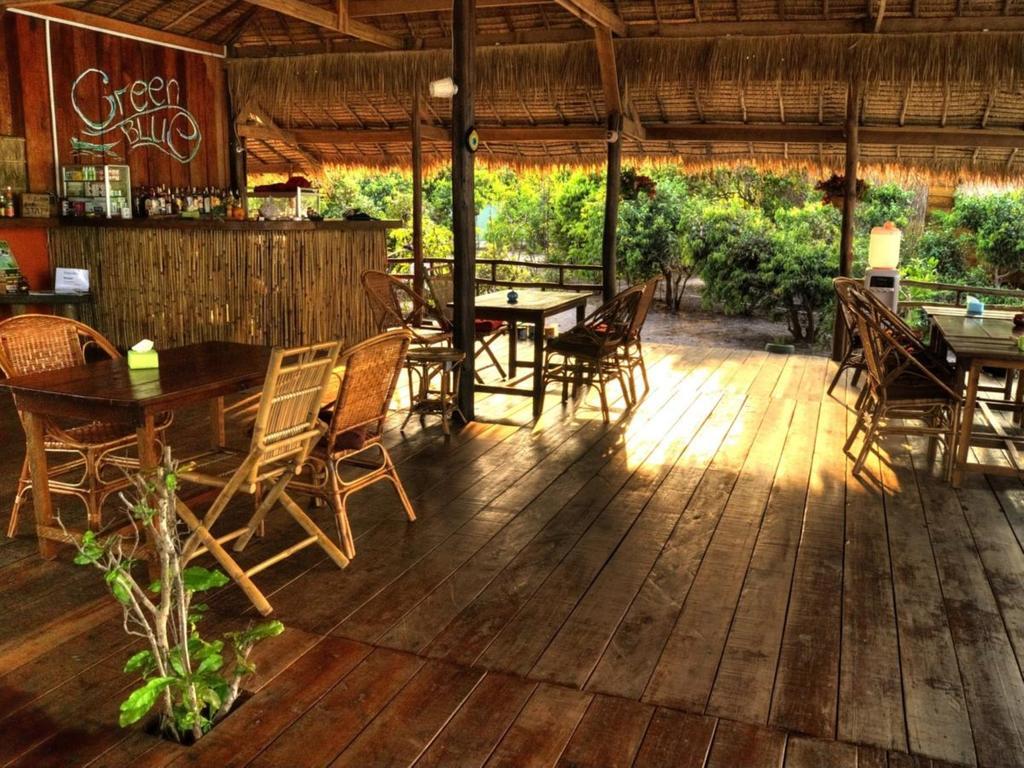Green Blue Beach Hostel Koh Rong Samlon Eksteriør billede